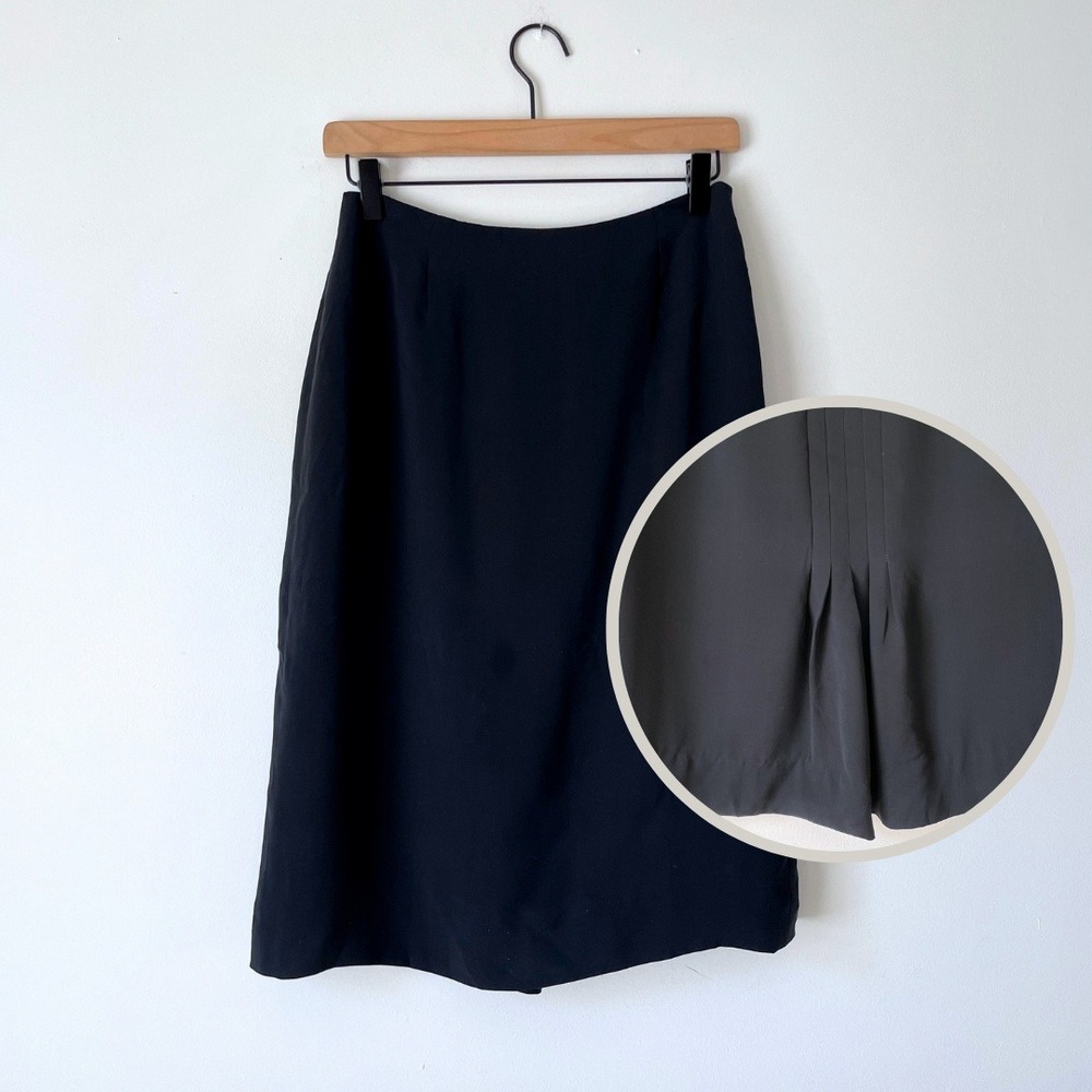 Vintage Silk Pencil Skirt Size 4 Pleated Back Quiet Luxury Professional Office